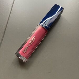 Lune and Aster discontinued lip gloss